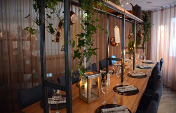 Kitchen & Table Kitchen & Table