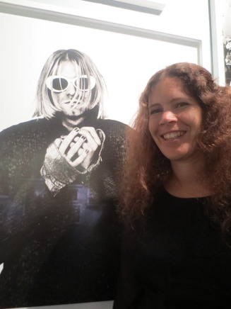 Sara träffade en gammal idol vid Anton Corbijn-utställningen. Sara träffade en gammal idol vid Anton Corbijn-utställningen.