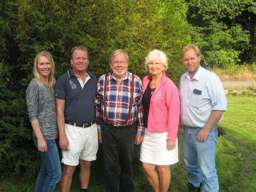 Familjen Nilsson, grundare av Kuskatorpet. Ann, Ola, Kurt-Arne, Gunnel och Per Familjen Nilsson, grundare av Kuskatorpet. Ann, Ola, Kurt-Arne, Gunnel och Per