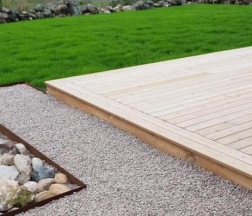 Med rätt underlag blir plattsättnignen jämn och stabil Med rätt underlag blir plattsättnignen jämn och stabil