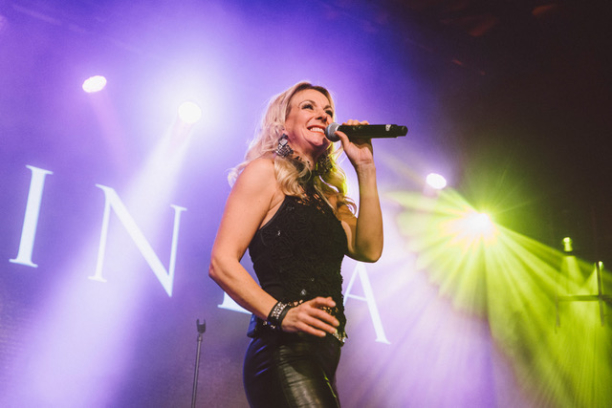 To book Elinda, please drop us a line. We love to hear from you regarding Concerts, Festivals, Shows and Corporate Events. To book Elinda, please drop us a line. We love to hear from you regarding Concerts, Festivals, Shows and Corporate Events.