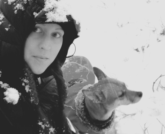 Emmelie Heljeved, hundtränare och Spike Heljeved, assistent Emmelie Heljeved, hundtränare och Spike Heljeved, assistent