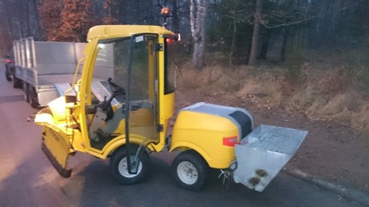Behöver ni hjälp med olika typer av trädgårdarbete såsom grönyteskötsel, häckklippning och snöskottning i Halmstad, Falkenberg och Halland. Kontakta Kvibille stubbfräsning...... Behöver ni hjälp med olika typer av trädgårdarbete såsom grönyteskötsel, häckklippning och snöskottning i Halmstad, Falkenberg och Halland. Kontakta Kvibille stubbfräsning......