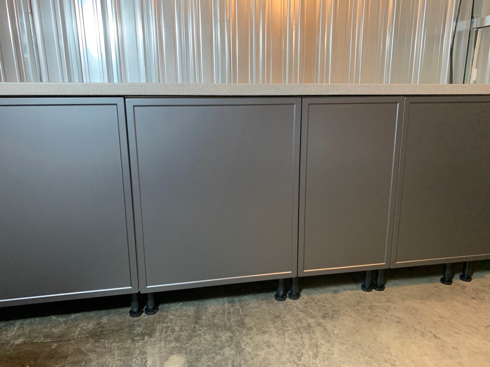 Renovering av ett Faktum-kök. Design W24 i Steel Grey Renovering av ett Faktum-kök. Design W24 i Steel Grey