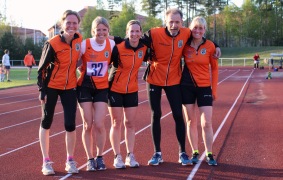 Jenny, Maria, Helena, Torbjörn och Jennie. Jenny, Maria, Helena, Torbjörn och Jennie.