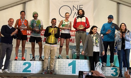 Therese Carlsson, LK Roslagen, tog en 2:a plats i sin åldersklass på Halvmarathon