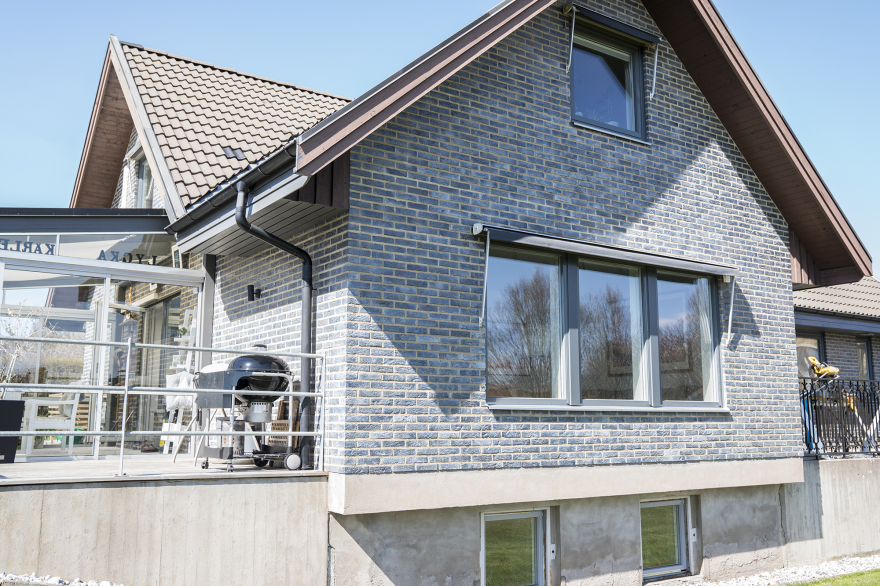 Fönsterbyte- och dörrbyte i villa på Mickedala, Halmstad Fönsterbyte- och dörrbyte i villa på Mickedala, Halmstad