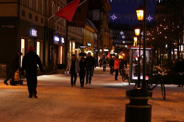 Den stora jakten är på G. Storgatan Halmstad 2010-12-06 ca 16 15 Den stora jakten är på G. Storgatan Halmstad 2010-12-06 ca 16 15