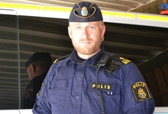 Polisen Anders Sund är nu vikarierande lokalpolisområdeschef. Foto: Privat.