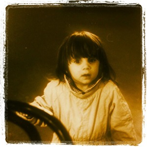 Emma Koroly 2 år