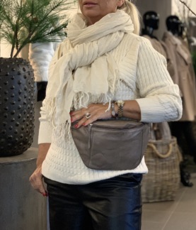 TT SCARF OFFWHITE