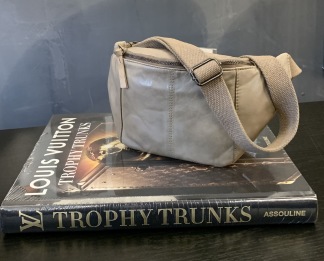 BUM BAG TAUPE IMAGE BY ME