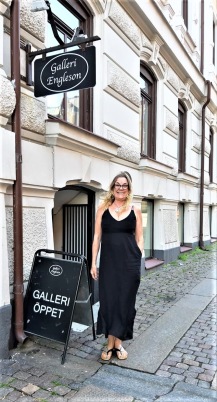 Me outside GALLERI ENGLESON in Gothenburg Me outside GALLERI ENGLESON in Gothenburg
