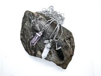 Halsband - Crystal bullethänge - Halsband med lavahänge (svart)