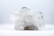Bergkristall kluster | trumlade spets stav kristaller slipade stenar healing stenar chakra stenar
