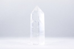 Bergkristall stav/spets | trumlade spets stav kristaller slipade stenar healing stenar chakra stenar - Pris: ca 150-265kr, Gram: ca 30-120g