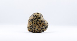 Dalmatiner karneol hjärta | trumlade spets stav kristaller slipade stenar healing stenar chakra stenar - Pris: ca 135kr