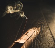 Rökelsehållare - Trä