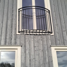 fransk-balkong-för-ditt-hus-karles-smide (1)