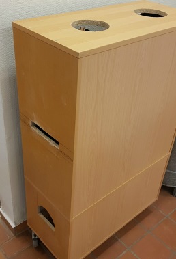 Simsalabim Förvandlingsdesign_Återbruket_Sopsorteringsskåp_Under förvandling_Prototyp Simsalabim Förvandlingsdesign_Återbruket_Sopsorteringsskåp_Under förvandling_Prototyp