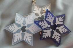 Charms med iskrystaller 10cm! Charms med iskrystaller 10cm!