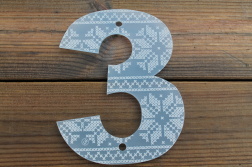 Husnummer No 3 by Linda Aro Design. Pris: 360kr Husnummer No 3 by Linda Aro Design. Pris: 360kr
