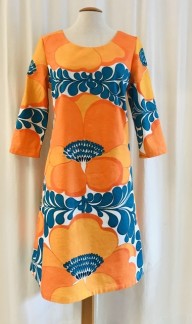 Solbritt klänning Sommarretro orange - Small