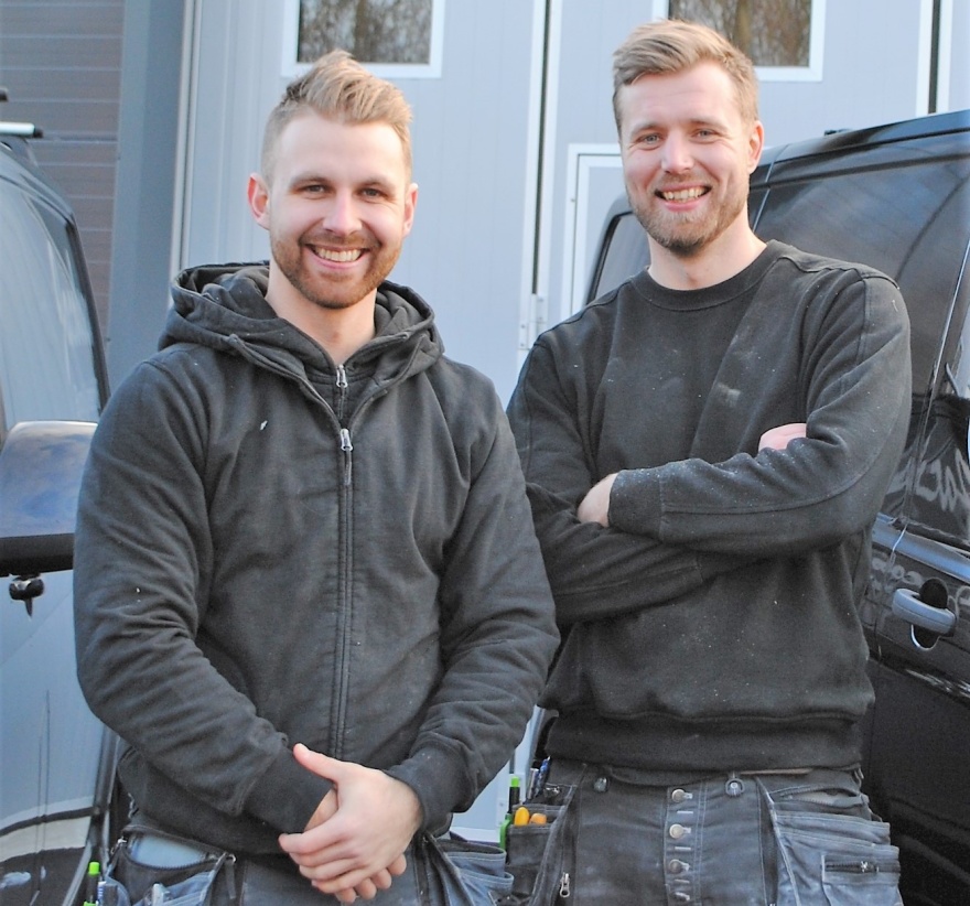Välkommen till Jacobsen Bygg & Interiör hälsar Dennis & Johan! Välkommen till Jacobsen Bygg & Interiör hälsar Dennis & Johan!