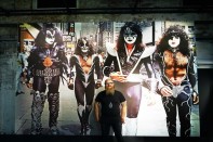 kiss the exhibition kiss the exhibition