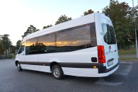 2700 (5)