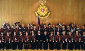 Har varit kornettist i Pingstkyrkans och Frälsningsarméns musikkårer i Tranås på bilden sitter jag tvåa från vänster i 1sta raden. Having been a cornetist in the Pentecostal church and the Salvation Army brass band in Tranås in the picture, I sit second from the left in the first row.