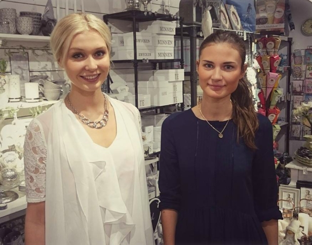 Under hösten 2014 anställde jag Lovisa och Minna, två superduktiga tjejer som det var riktigt roligt att få jobba med! Under hösten 2014 anställde jag Lovisa och Minna, två superduktiga tjejer som det var riktigt roligt att få jobba med!