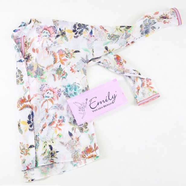 Ljuvligt blomprint från Emily van den Bergh Ljuvligt blomprint från Emily van den Bergh