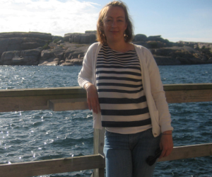 Sommaren 2012 och jag ser hur alla andra runt omkring mig bildar familj men inte jag. Sommaren 2012 och jag ser hur alla andra runt omkring mig bildar familj men inte jag.