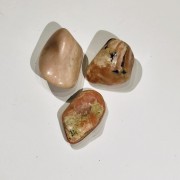Opal, rosa ca 30 mm