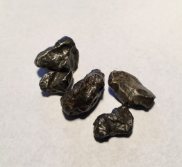 Meteorit, järn Sichote-Alin - Meteorit 0,6 gr