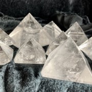 Bergkristall pyramid