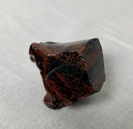 Obsidian, mahogny