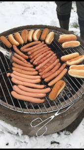 Korvgrillning. Korvgrillning.