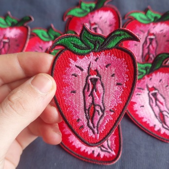 Fruitussy - broderad jordgubbe - 