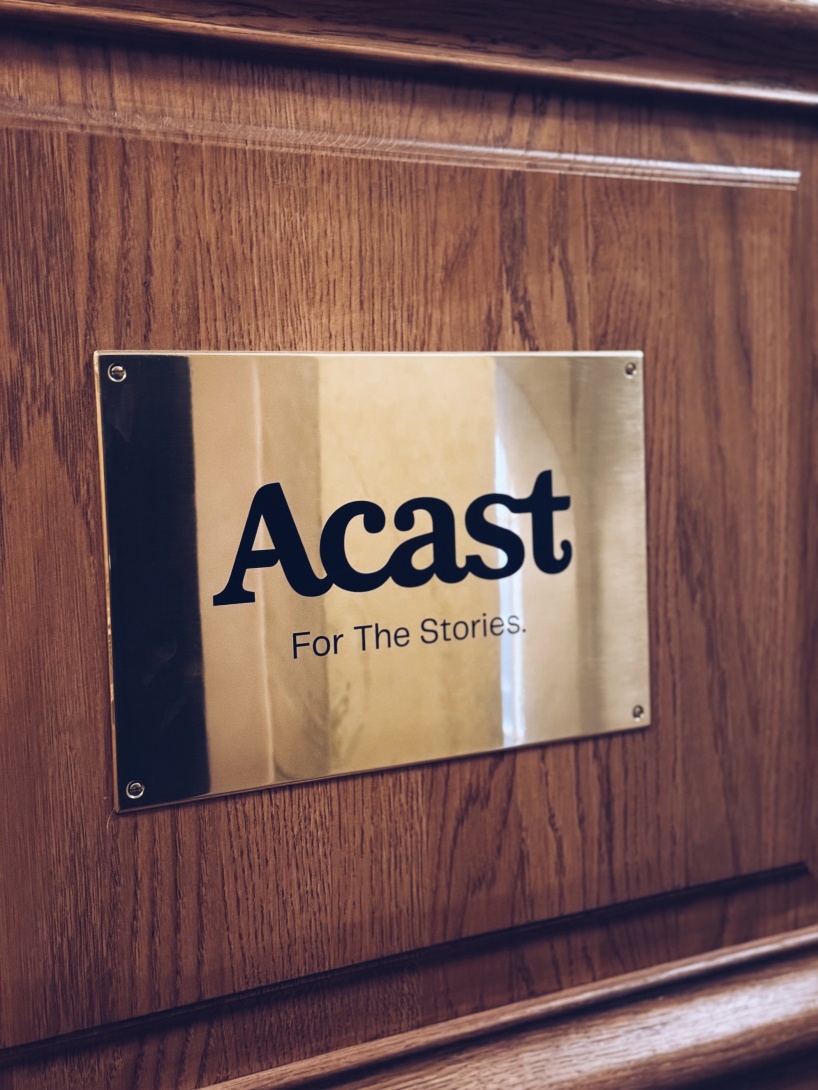 Fredagshälsning, Veckan i bilder, Återhämtning och fullt ös, "Mitt i livet"-Podden, Malin Gramer och Jessica Lassaes-Stjänor på Acast!!