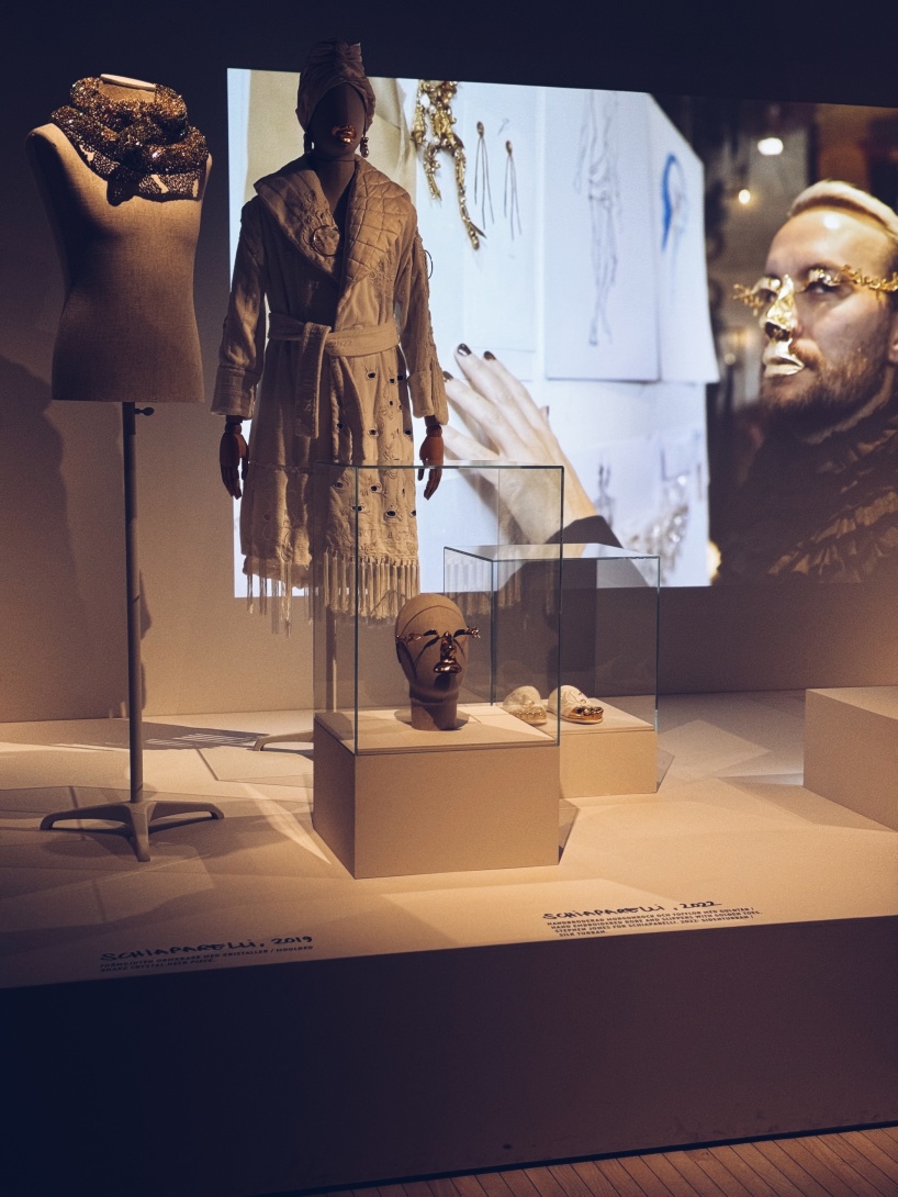 Liljevalchs, "Klänningen gör mannen", Haute Couture - en ny era, Schiaparelli 2022