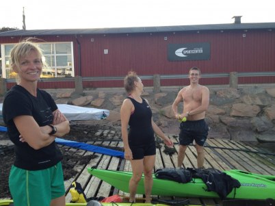 Efter paddling och en skarp räddningsövning. Bra jobbat  Anneli och Per-Filip