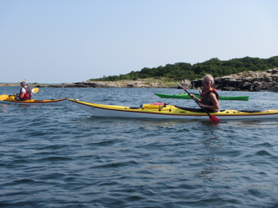 Vid Saltpannan delade vi upp oss. Malin, Maria D och Ulf hade mer spring i armarna och ville paddla hem till Båstad. Ulrica, Maria T och Tina gick direkt mot Torekov.