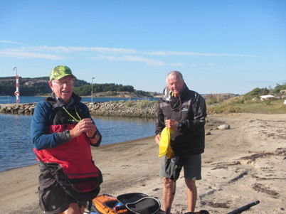 Börje, Anders och Maria D anlände redan på torsdagseftermiddag och tog en sväng på Fjällbackafjorden.
