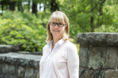 Tina Saupstad mindfulnessinstruktör stresspedagog och avspänningspedagog Tina Saupstad mindfulnessinstruktör stresspedagog och avspänningspedagog