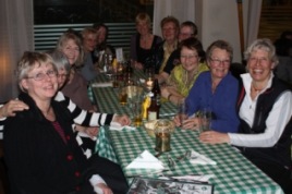 Första Rapphönepuben, i Stockholm 2009.