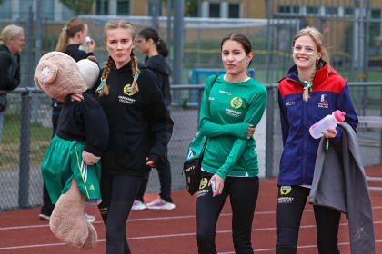 22. Lagtjejer med maskot