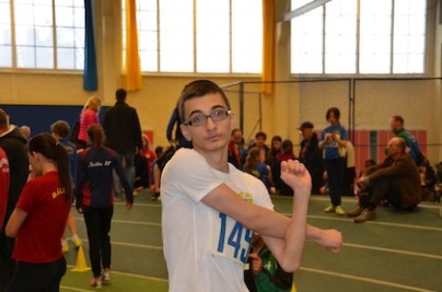 En stretchande Rodi Kay En stretchande Rodi Kay