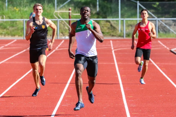 Emmanuel Dawlson - 400 meter - 1:a - 49,23